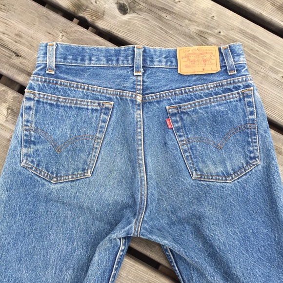 Vintage Levi’s Wide Leg Cropped Jeans 27” - Picture 7 of 9